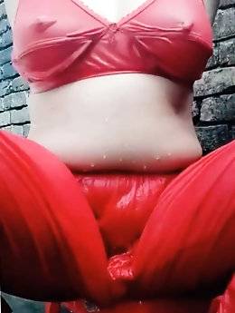 Hey darling, you want some Arab meat?