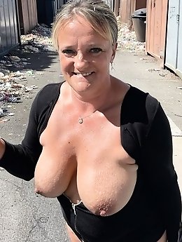 A teacher Mrs Joanne Tanner tried to suck cock in the alley