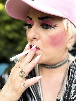 A hot stepdaughter is getting fucked by her daddy in this video