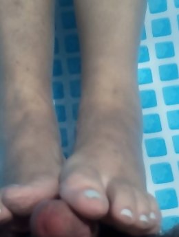 Cuckold women enjoy BBC