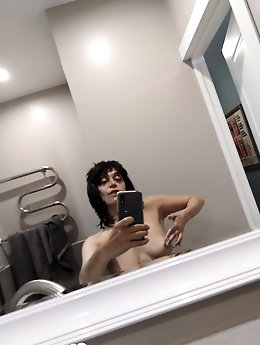 Mature MILF Housewife Pussy Creampie